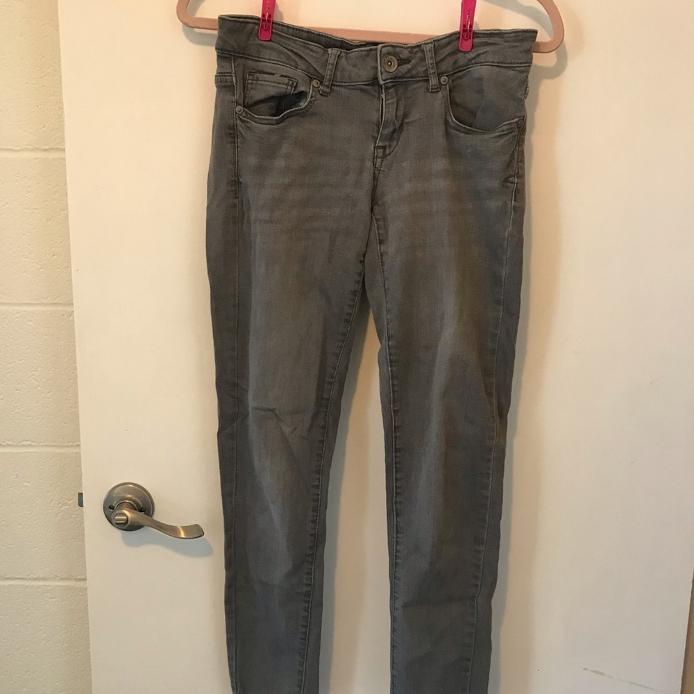Low rise gray jeans